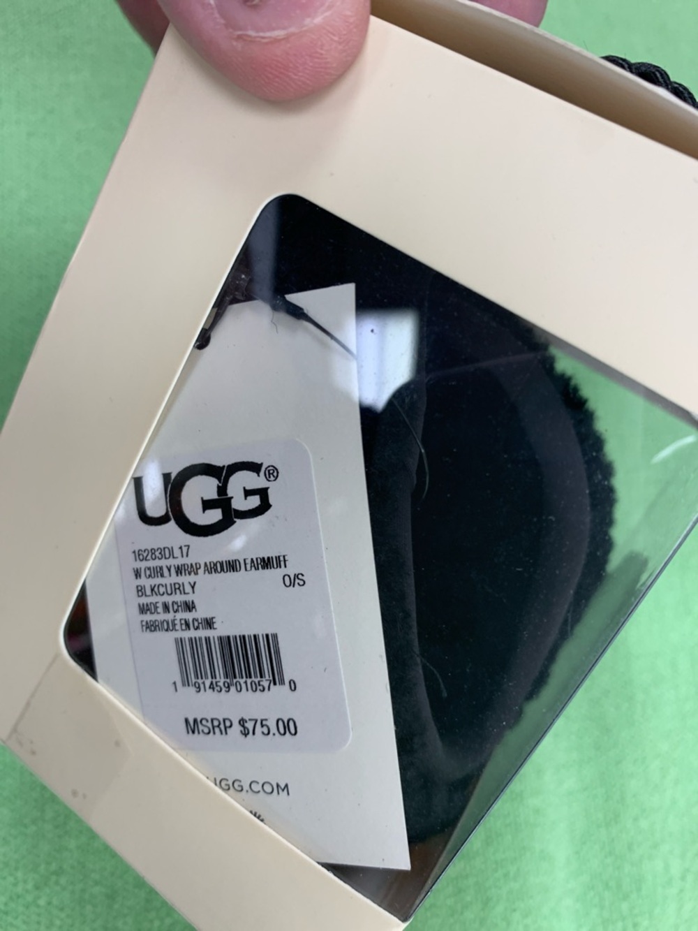 UGG Black Rope Handle Gift Box - Picture 4 of 9